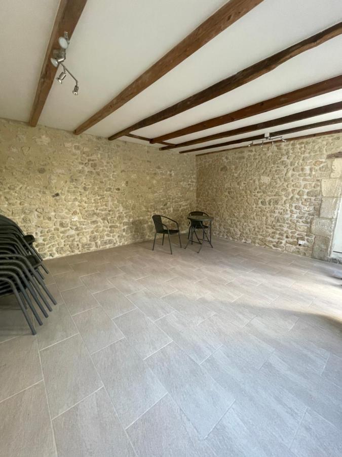 Auberge Du Boisne Villebois-Lavalette Zewnętrze zdjęcie