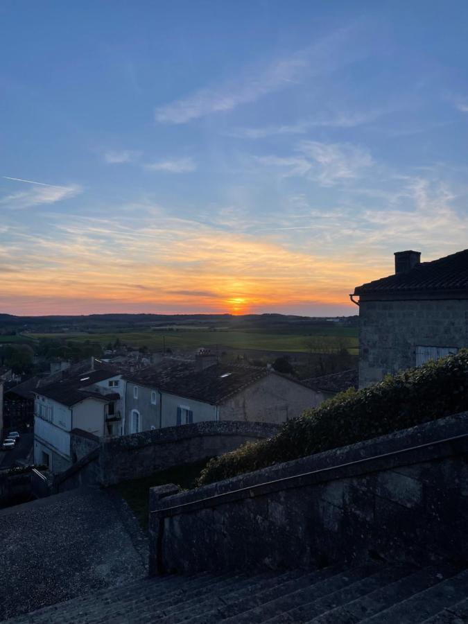 Auberge Du Boisne Villebois-Lavalette Zewnętrze zdjęcie
